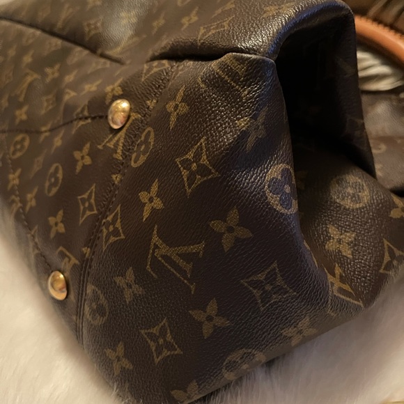 Louis Vuitton Artsy GM - Picture 9 of 11